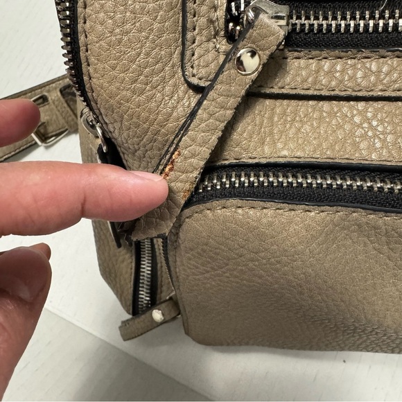 Roots Leather Backpack - Picture 11 of 14